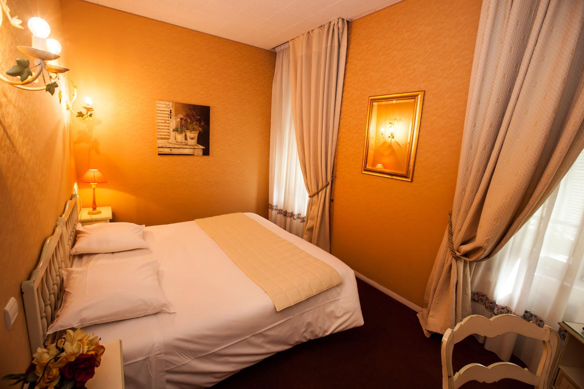 Paris Rome Hotel Menton Exterior foto