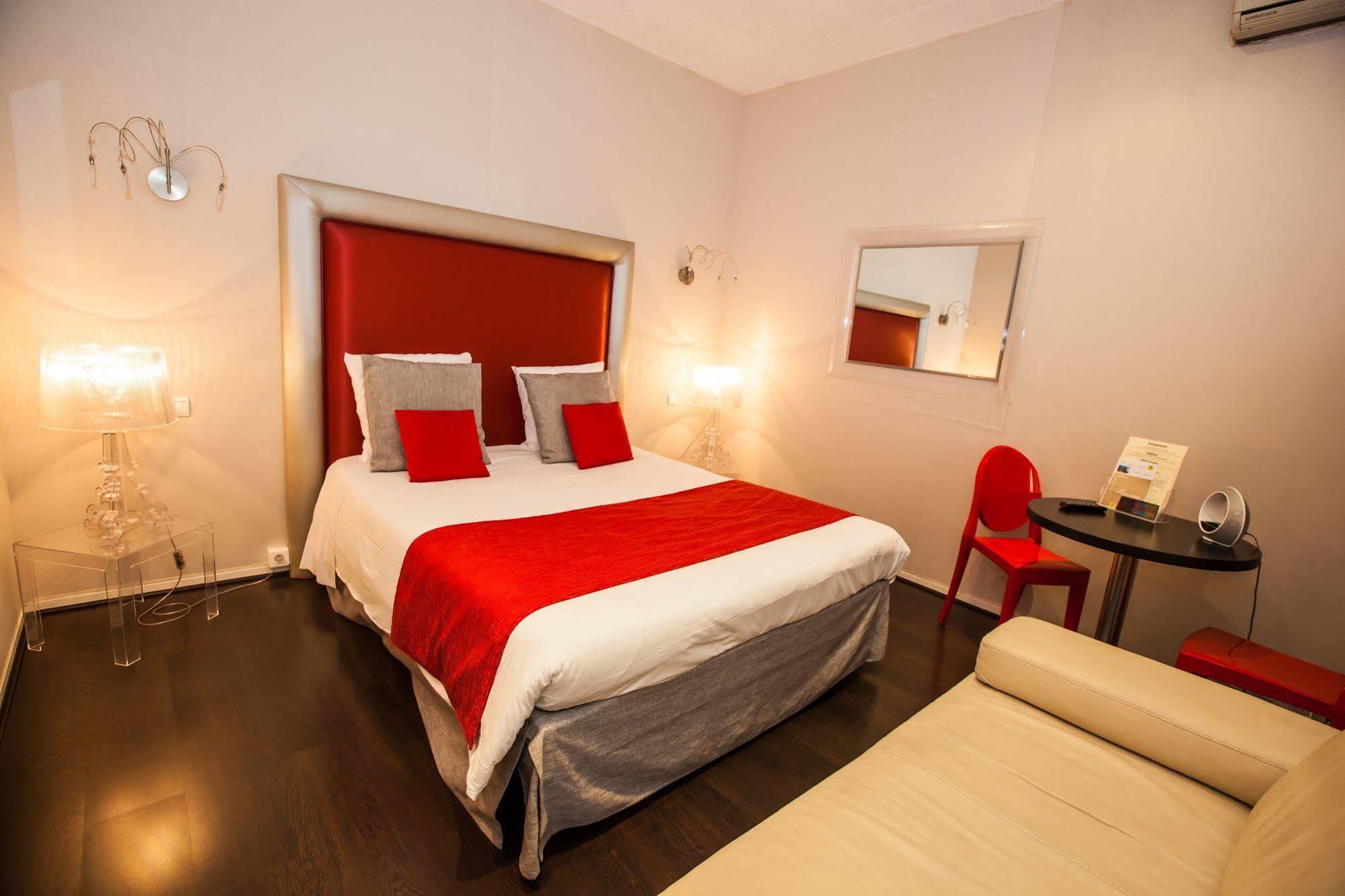 Paris Rome Hotel Menton Exterior foto